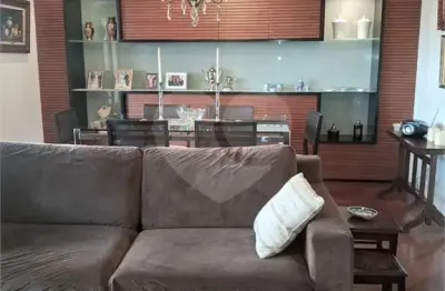 Apartamento com 3 quartos à venda na Rua Corgie Assad Abdalla, Vila Sônia, São Paulo