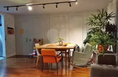 Apartamento com 3 quartos à venda ou para locação em indianópolis - sp