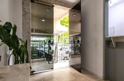 Apartamento com 2 quartos à venda na Avenida Moreira Guimarães, Moema, São Paulo