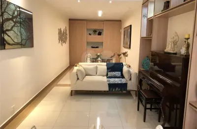 Casa com 3 quartos à venda na Rua Monte Carmelo, 49, Mirandópolis, São Paulo
