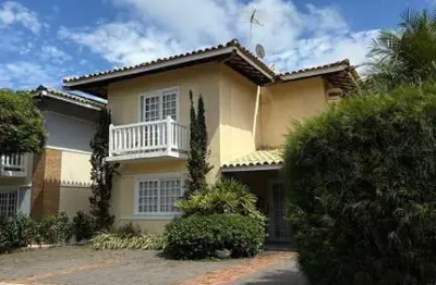 Casa em condomínio fechado com 4 quartos à venda na Rua Passárgada, Itapuã, Salvador