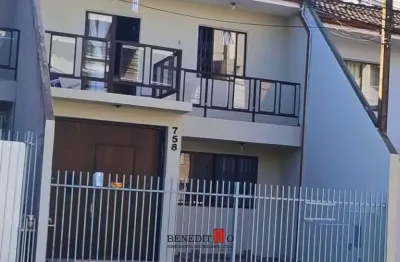 Casa com 3 quartos à venda na Rua Deputado João Leopoldo Jacomel, São Pedro, São José dos Pinhais