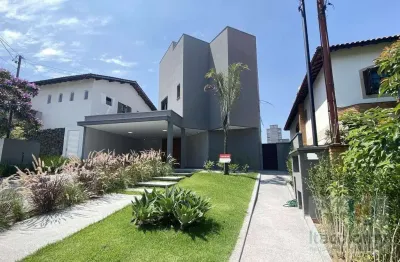 Casa em condomínio fechado com 4 quartos à venda na Alameda Caraguatatuba, Alphaville, Santana de Parnaíba