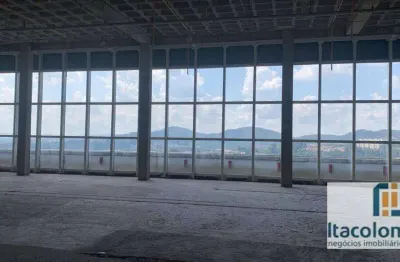 Sala comercial para alugar na Avenida Copacabana, Alphaville, Barueri