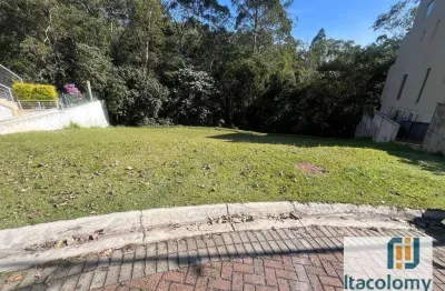 Terreno em condomínio fechado à venda na Rua Nimes, Tamboré, Santana de Parnaíba