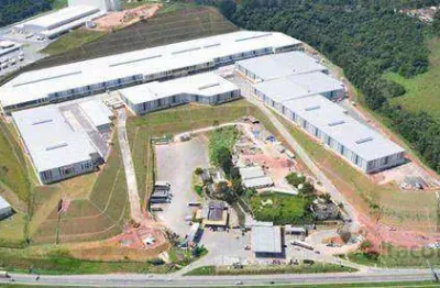 Barracão / Galpão / Depósito para alugar na Rodovia Régis Bittencourt, Jardim Pinheiros, Embu das Artes