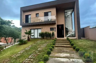 Casa com 3 dormitórios à venda, 325 m² por R$ 2.550.000,01 - Tarumã - Santana de Parnaíba/SP