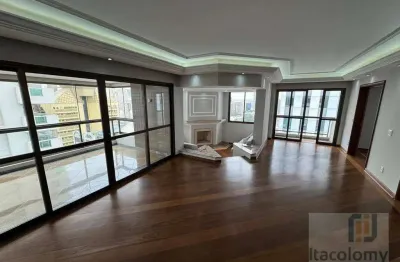 Apartamento com 4 quartos para alugar na Avenida Cauaxi, Alphaville, Barueri