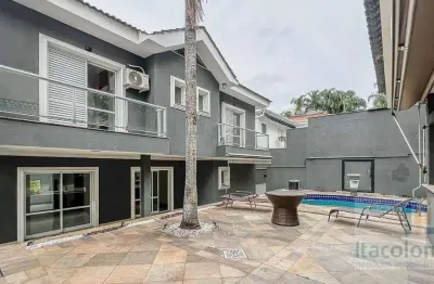 Casa em condomínio fechado com 4 quartos para alugar na Alameda Mar Egeu, Alphaville, Barueri