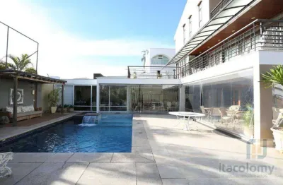 Casa com 5 dormitórios para alugar, 900 m² por R$ 57.911,80/mês - Alphaville - Barueri/SP