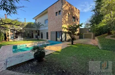 Casa maravilhosa reformada à venda no alphaville 01