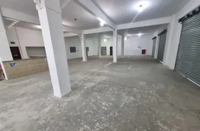 Loja ampla de esquina para locação no bairro da aviação, em praia grande/sp