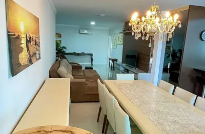 Apartamento com 3 quartos para alugar na Rua Martin Pescador, 174, Centro, Bombinhas