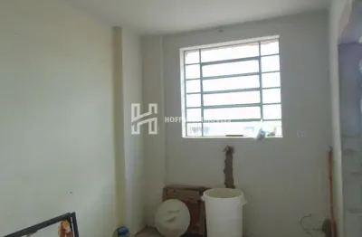 Apartamento com 2 quartos, 1 suíte, 2 banheiros à venda - centro