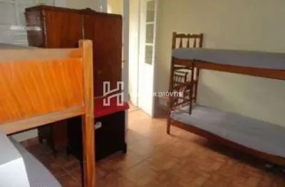 Sobrado com 2 quartos, 1 sala e 2 banheiros ? santa paula