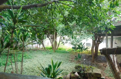 Sobrado com 03 dormitórios, 01 suite, 03 vagas, quintal à venda na vila alpina - são paulo - sp