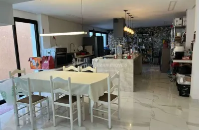 Sobrado no bairro santa maria, moderno e alto padrão.