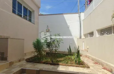 Sobrado com 3 dormitorios, 1 suite e 2 vagas de garagem no bairro olimpico.