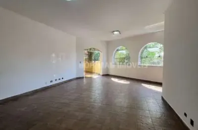 Casa sobreloja residencial com salão comercial à venda, no bairro santa maria!