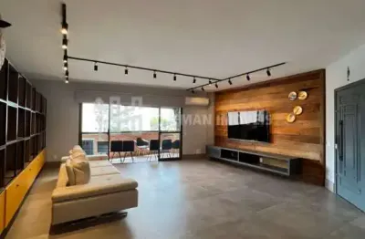 Apartamento com 4 quartos para alugar na Rua José Benedetti, --, Santo Antônio, São Caetano do Sul