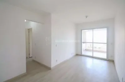 Apartamento com varanda para alugar, 02 dormitórios e 01 vaga no centro de são caetano