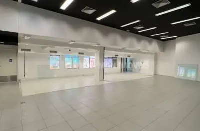 Predio comercial em uma das principais ruas do pq. das nações.