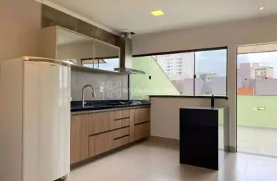Cobertura com 150m² com 3 wc 2 suítes, 2 vagas de garagemno bairro santa maria