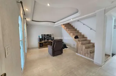 Sobrado à venda no bairro osvaldo cruz - 02 suítes, espaço gourmet com churrasqueira, 02 vagas!