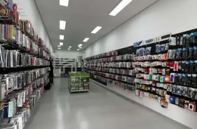 Prédio comercial e residencial à venda com salão e casas no Bairro Osvaldo Cruz