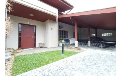 Casa com 4 quartos à venda na Escola Agrícola, Blumenau 