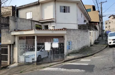 Sobrado de esquina divido em 3 casas à venda no parque marajoara, santo andré, sp