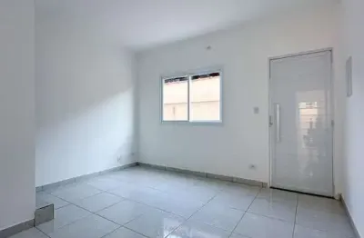 Sobrado em condomínio para venda em praia grande, samambaia, 2 dormitórios, 2 banheiros, 1 vaga