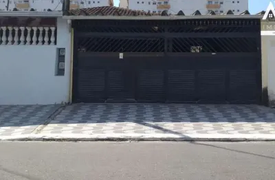 Casa com 2 quartos à venda na Rua Santa Catarina, 93, Boqueirão, Praia Grande