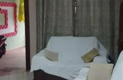 Casa para venda em praia grande, guilhermina, 3 dormitórios, 1 suíte, 2 banheiros, 2 vagas