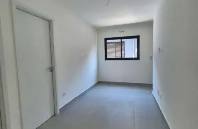 Sobreposta Alta com 3 dormitórios a venda bairro Guilhermina, Praia Grande/SP