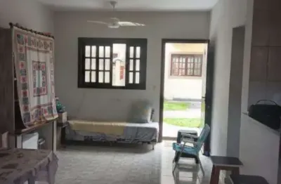 Sobrado com 2 suítes em condomínio a venda em Itanhaém - Cibratel ll