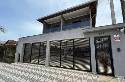 Casa com 2 quartos à venda na Rua Caxambu, 598, Jardim Real, Praia Grande