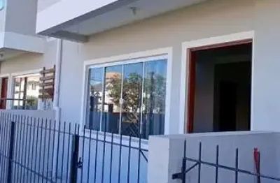 Sobrado para locação em palhoça, barra do aririu, 2 dormitórios, 2 banheiros, 1 vaga