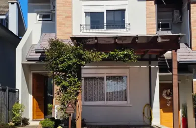 Lindo sobrado semimobiliado com duas suítes no bairro pousada da neve em nova petrópolis na serra gaúcha