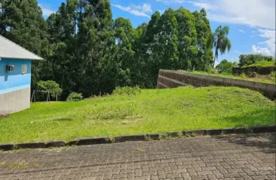 Terreno em local tranquilo e próximo ao centro  de nova petrópolis na serra gaúcha
