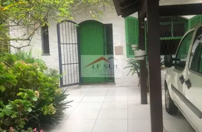 Casa residencial e comercial rua joao abott bairro petropolis porto alegre