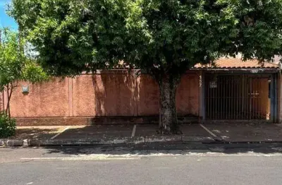 Casa com 3 quartos à venda na Rua 26, Centro, Barretos