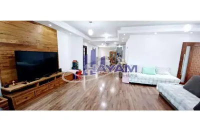 Sobrado na vila suíssa com 500m² de terreno à venda! - m693