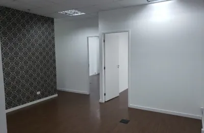 Sala comercial com 1 sala para alugar na Avenida Doutor Chucri Zaidan, 1550, Vila Cordeiro, São Paulo