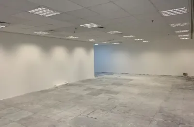 Sala comercial com 1 sala para alugar na Rua George Ohm, 230, Cidade Monções, São Paulo