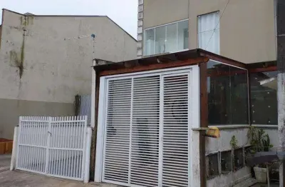 Casa com 2 quartos para alugar na Rua Prefeito Itamar Bertino Cordeiro, 369, Centro, Araquari