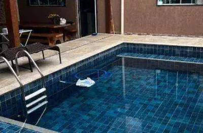 Casa com 3 quartos à venda, 214 m² por R$ 1.000.000 - Vila Valqueire - Rio de Janeiro/RJ