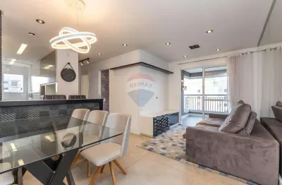 Apartamento novo, todo planejado, andar alto com varanda gourmet na saúde!