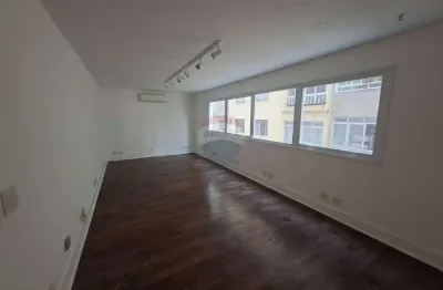 Sala comercial para alugar na Rua Pamplona, 1445, Jardim Paulista, São Paulo