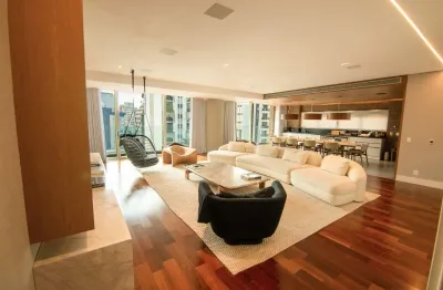 Residência vertical de prestígio absoluto à venda– itaim-sp